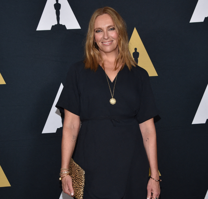 Toni Collette atriz de Hereditário anuncia divórcio após fotos do