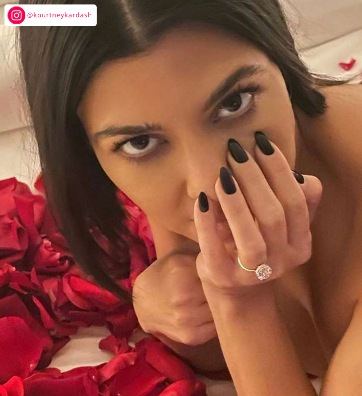 Kourtney Kardashian - cinco milhões e 600 reais