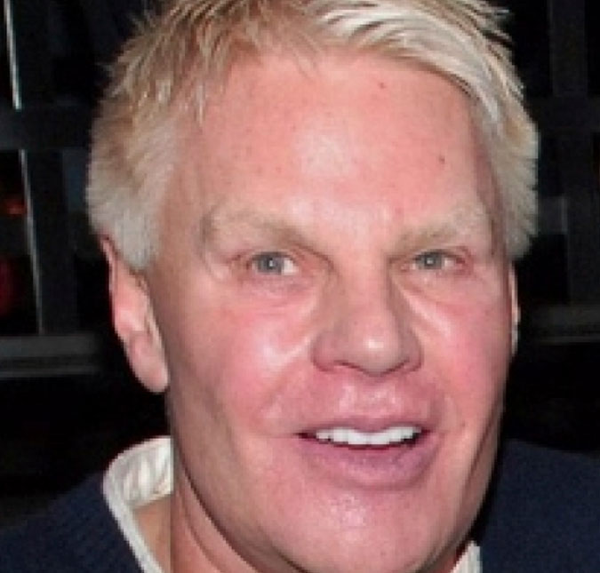 Ex Ceo Da Abercrombie Fitch Mike Jeffries Preso Por Acusa Es De