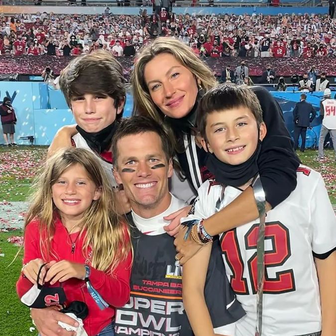 Tom Brady, Dave Grohl, Pelé... Relembre alguns famosos que tiveram filhos fora do casamento