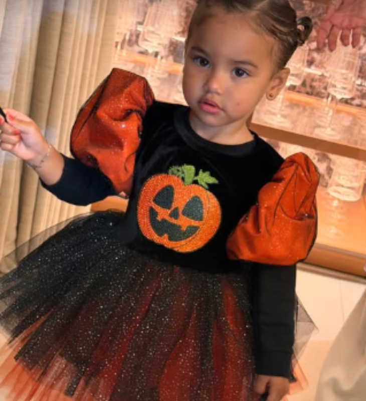 Filha de Neymar Jr. e Bruna Biancardi, Mavie encanta com <i>look</i> de <i>Halloween</i>. Confira as vezes que a pequena apareceu fantasiada!